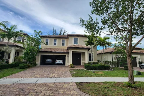 2190 SE 2nd St, Homestead FL 33033