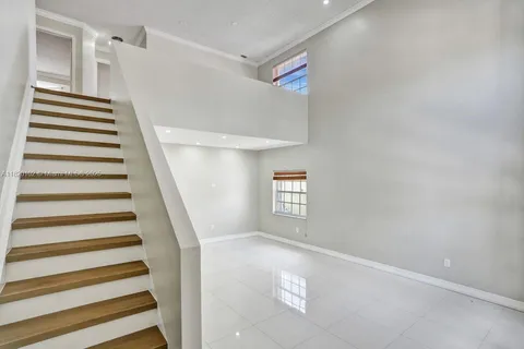 164 Granada Ave, Weston FL 33326