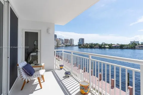 511 Bayshore Dr # 309, Fort Lauderdale FL 33304
