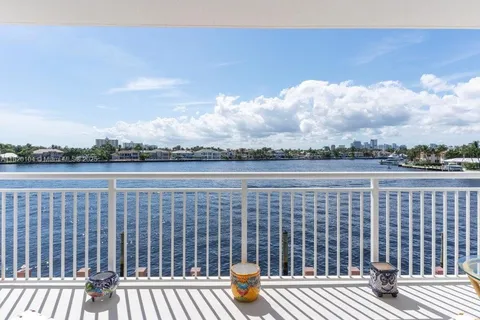 511 Bayshore Dr # 309, Fort Lauderdale FL 33304