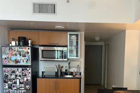 1750 N Bayshore Dr # 1217, Miami FL 33132