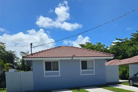 20137 SW 88th Ct # 20135, Cutler Bay FL 33189