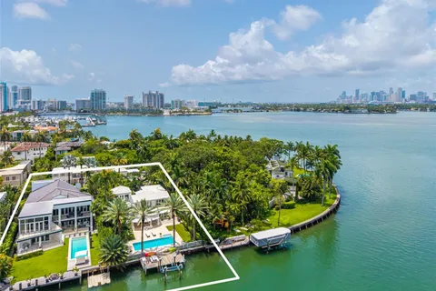 1839 W 24th St, Miami Beach FL 33140