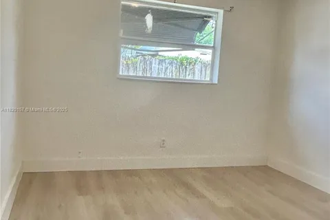 2846 Fletcher St, Hollywood FL 33020