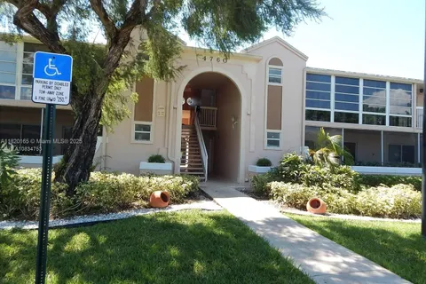 4760 NW 102nd Ave # 12, Doral FL 33178