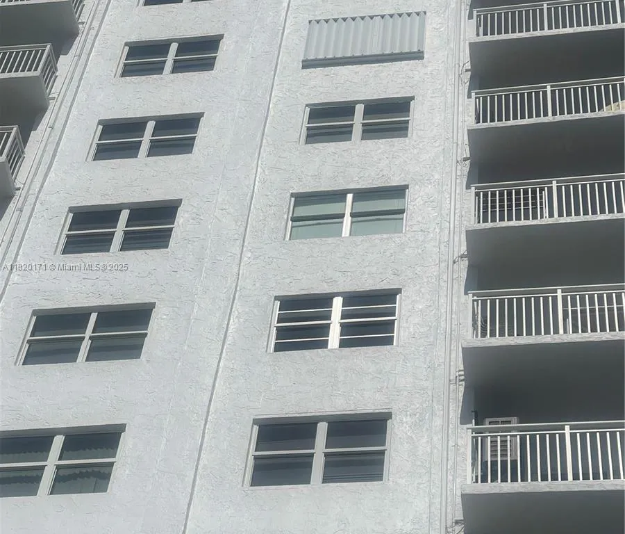 200 S Birch Rd # 206, Fort Lauderdale FL 33316
