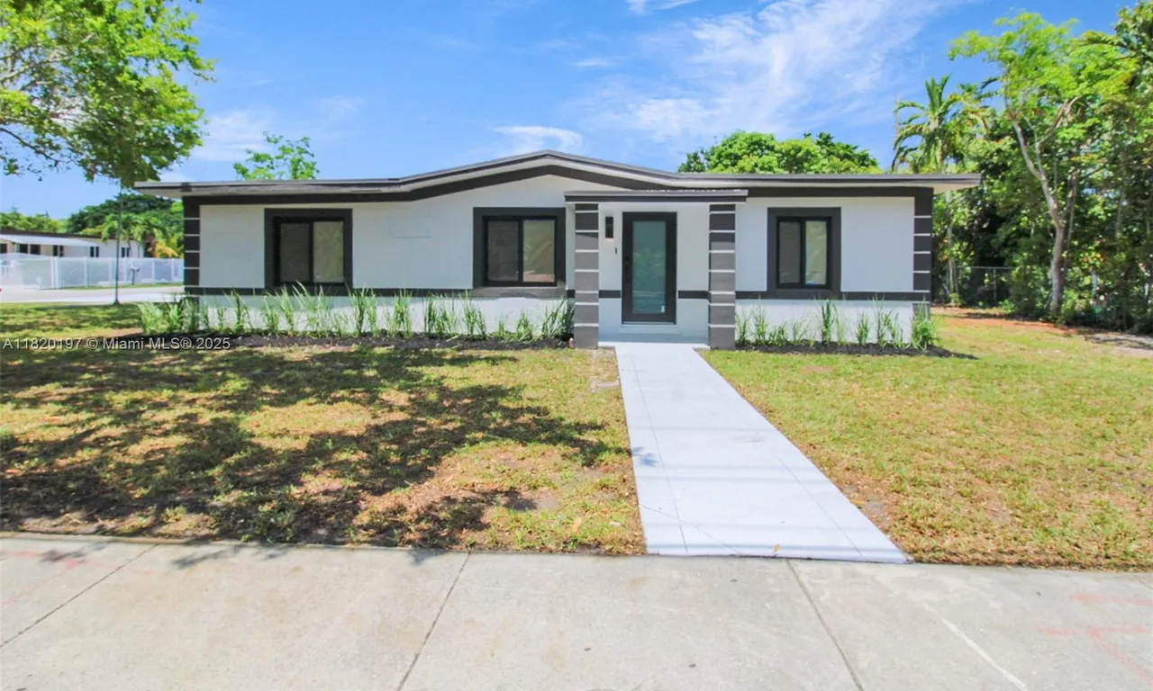 13885 NW 5th Ave, North Miami FL 33168