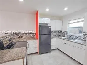 1351 NW 45th St # 2, Miami FL 33142