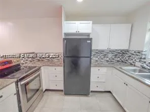 1351 NW 45th St # 2, Miami FL 33142