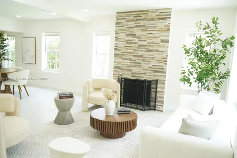 6236 SW 11th St, West Miami FL 33144