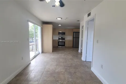 948 SW 3rd St # 201, Miami FL 33130