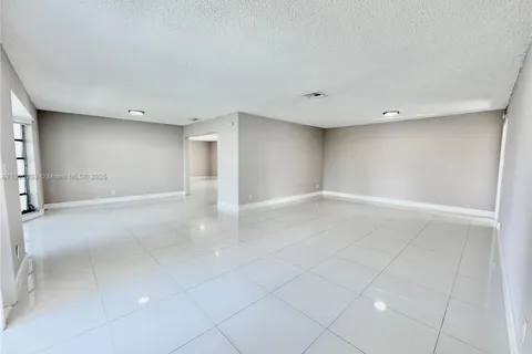 4905 Harrison St # 4905, Hollywood FL 33021