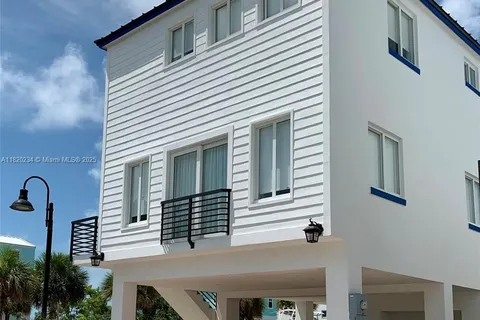 94825 Overseas Hwy #237, Key Largo FL 33037