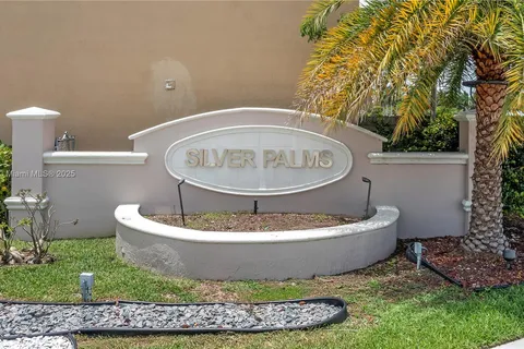 22947 SW 112th Ct, Miami FL 33170
