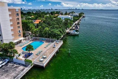 1455 N TREASURE DR # 5h, North Bay Village FL 33141