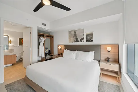 159 NE 6th St # 4409, Miami FL 33132