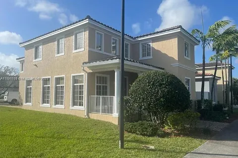 14318 SW 275th Ln, Homestead FL 33032