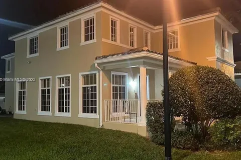14318 SW 275th Ln, Homestead FL 33032