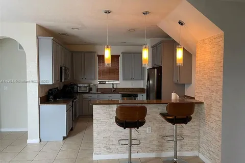 14318 SW 275th Ln, Homestead FL 33032