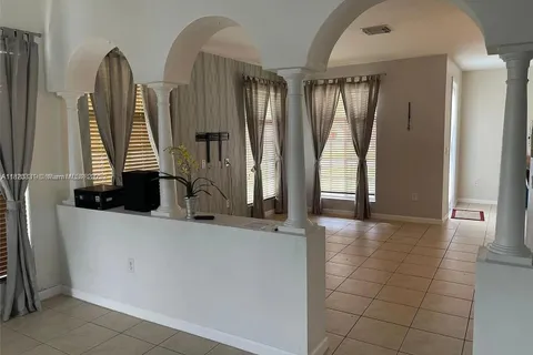 14318 SW 275th Ln, Homestead FL 33032