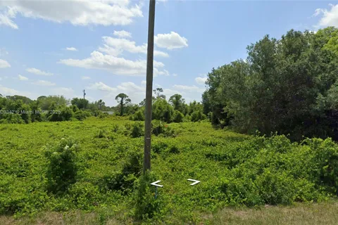 567 NE Farrell Drive, Lake Placid FL 33852