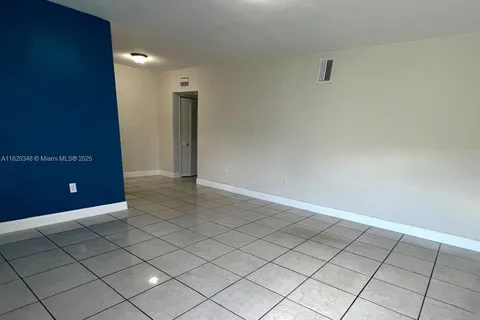 8271 Crespi Blvd # 2, Miami Beach FL 33141
