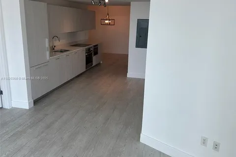 501 NE 31st St # 1001, Miami FL 33137
