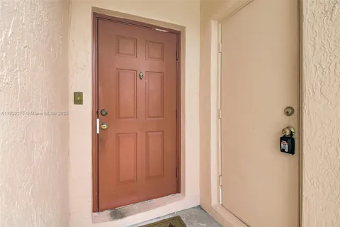 20865 NW 3rd Ln, Pembroke Pines FL 33029