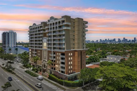 2425 SW 27th Ave # 705, Miami FL 33145