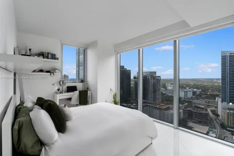 1300 Brickell Bay Dr # 3602, Miami FL 33131