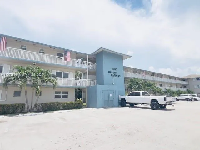 5800 Margate Blvd # 8, Margate FL 33063