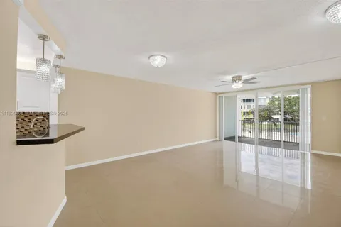 1710 NE 191 Street # 206, Miami FL 33179