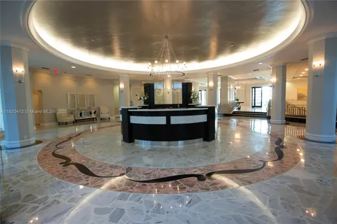 2501 S Ocean Dr # 810, Hollywood FL 33019