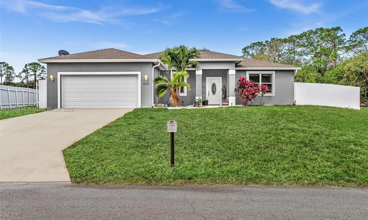 6027 Acorn, La Belle FL 33935