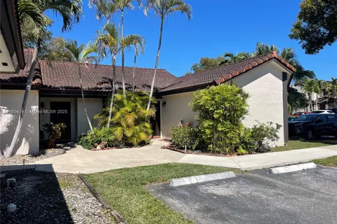 4840 SW 149th Ct # 16H, Miami FL 33185