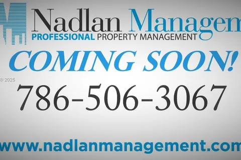 1801 NW 54th St # 21, Miami FL 33142