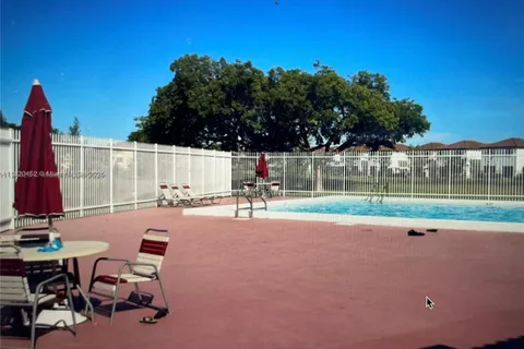 3470 Foxcroft Rd # 307, Miramar FL 33025