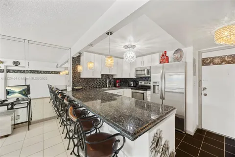 1801 S Ocean Dr # 233, Hallandale Beach FL 33009