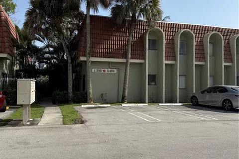 11392 Royal Palm Blvd # 11392, Coral Springs FL 33065