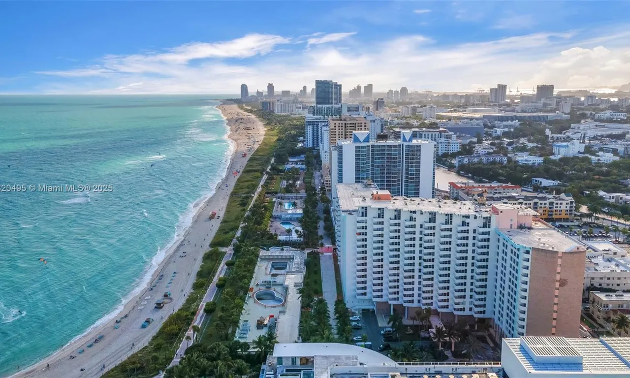 2899 Collins Ave # 702, Miami Beach FL 33140