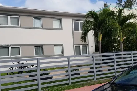 1035 Euclid Ave # 17, Miami Beach FL 33139