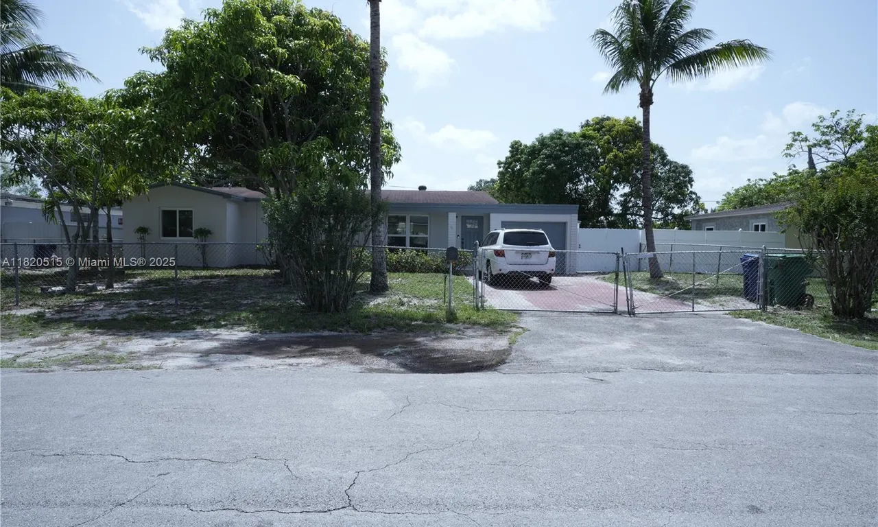 14530 NW 11th Ct # 1, Miami FL 33168