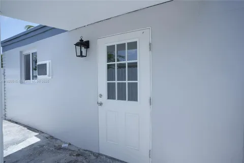 14530 NW 11th Ct # 1, Miami FL 33168