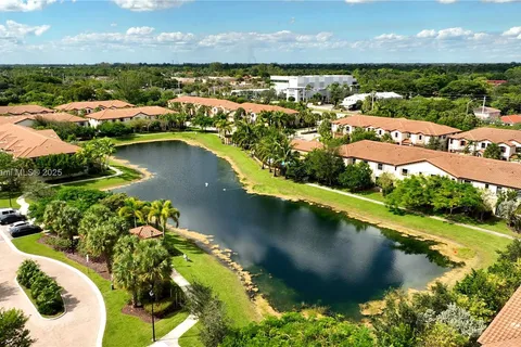 3962 Devenshire Ct, Coconut Creek FL 33073