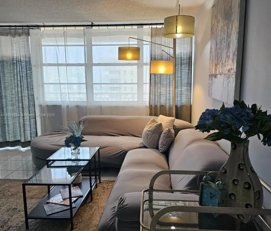 251 174th St # 2111, Sunny Isles Beach FL 33160
