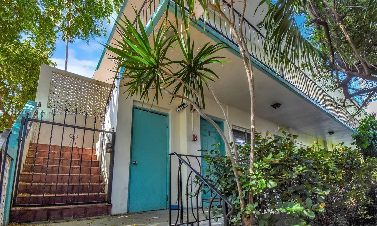 544 Michigan Ave # 9, Miami Beach FL 33139