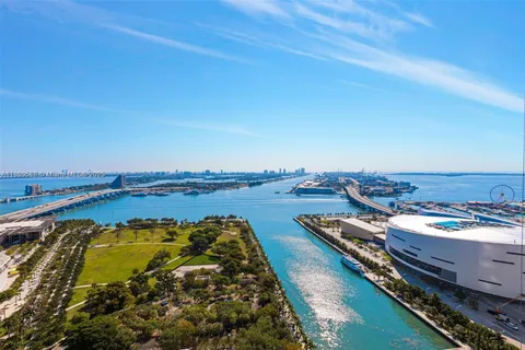 900 Biscayne Blvd # 3309, Miami FL 33132