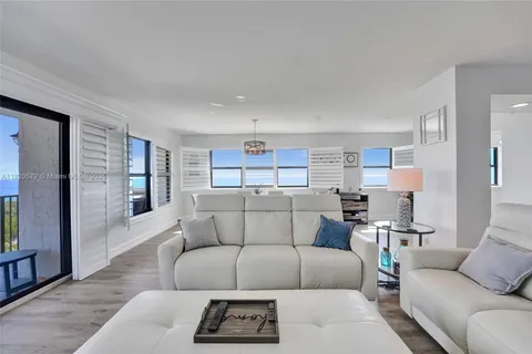 1201 S Ocean Dr # 701S, Hollywood FL 33019