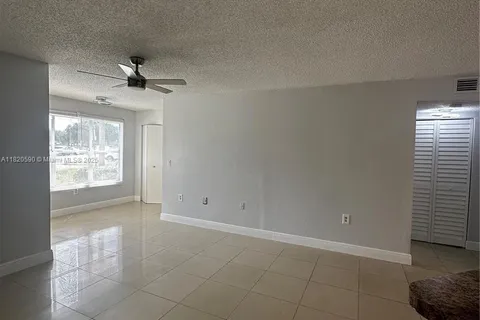 12760 Vista Isles Dr # 715, Sunrise FL 33325
