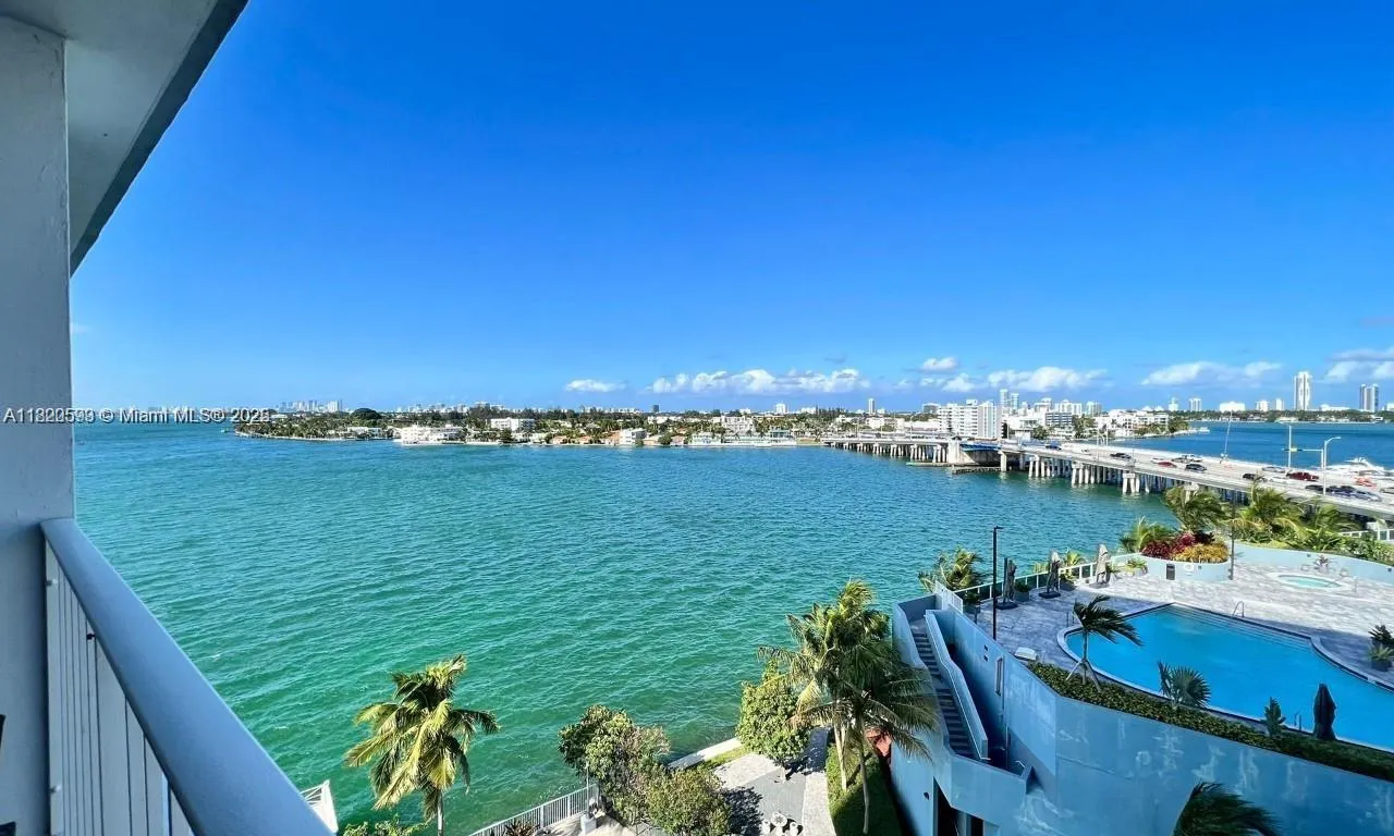 1865 79th St Cswy # 8G, North Bay Village FL 33141